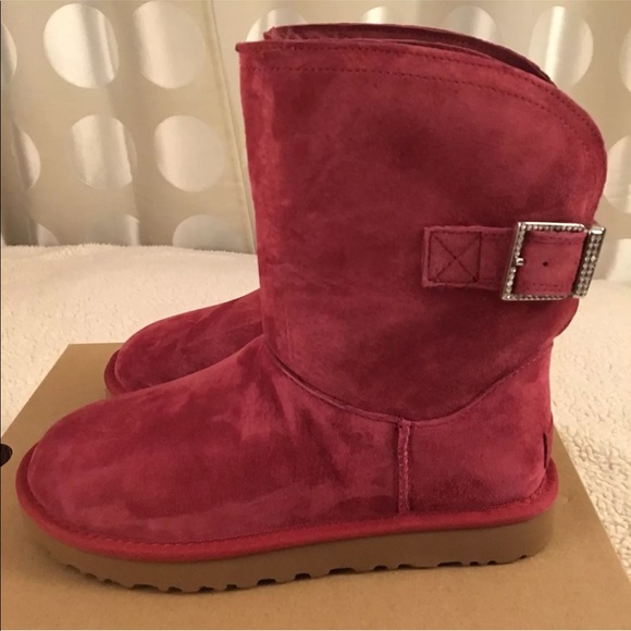 ugg remora buckle black